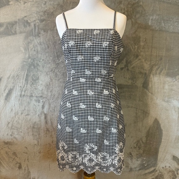 Embroidered Gingham Gardengirl Mini-dress Black and White Wmn’s Sz XS - Picture 1 of 9